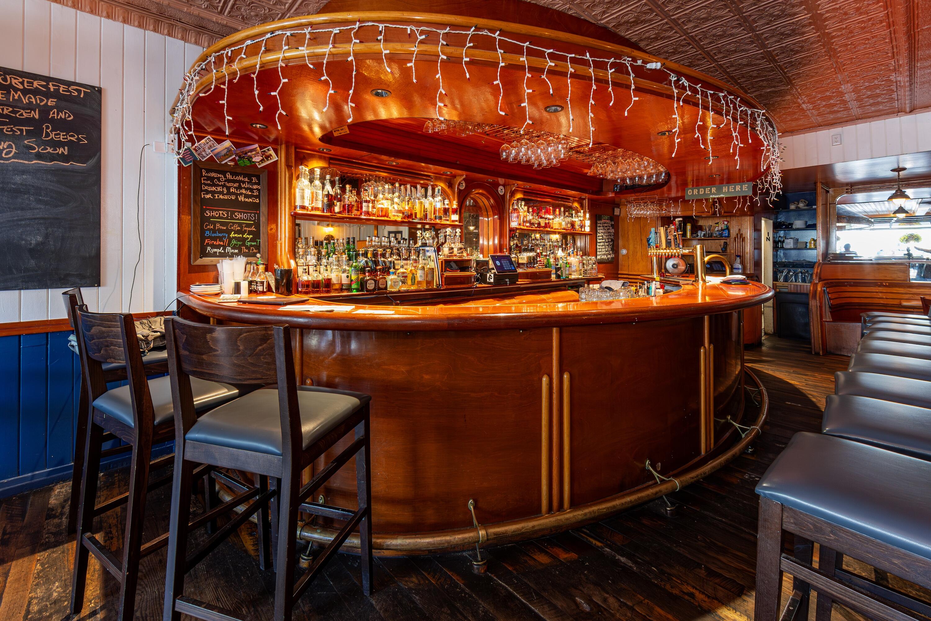 30 Cottage Street Bar Harbor, ME 04609 - Photo 8 of 15 Finback-Interior-5