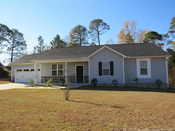 $1,695 | 6644 Pacific Avenue, Fayetteville, NC 28314