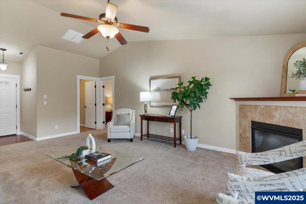 2248 Equestrian Loop South Salem, OR 97302 - Photo 4 of 40