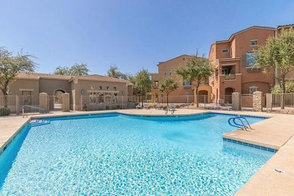 $1,995 | 240 West Juniper Avenue, Unit 1125, Gilbert, AZ 85233
