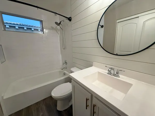 $1,995 | 240 West Juniper Avenue, Unit 1125, Gilbert, AZ 85233