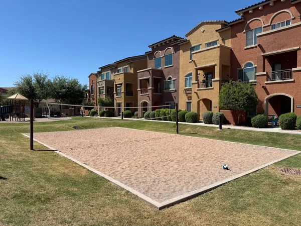 $1,995 | 240 West Juniper Avenue, Unit 1125, Gilbert, AZ 85233