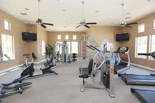 $1,995 | 240 West Juniper Avenue, Unit 1125, Gilbert, AZ 85233