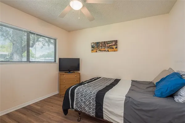 $1,950 | 2713 Countryside Boulevard, Unit 108, Clearwater, FL 33761