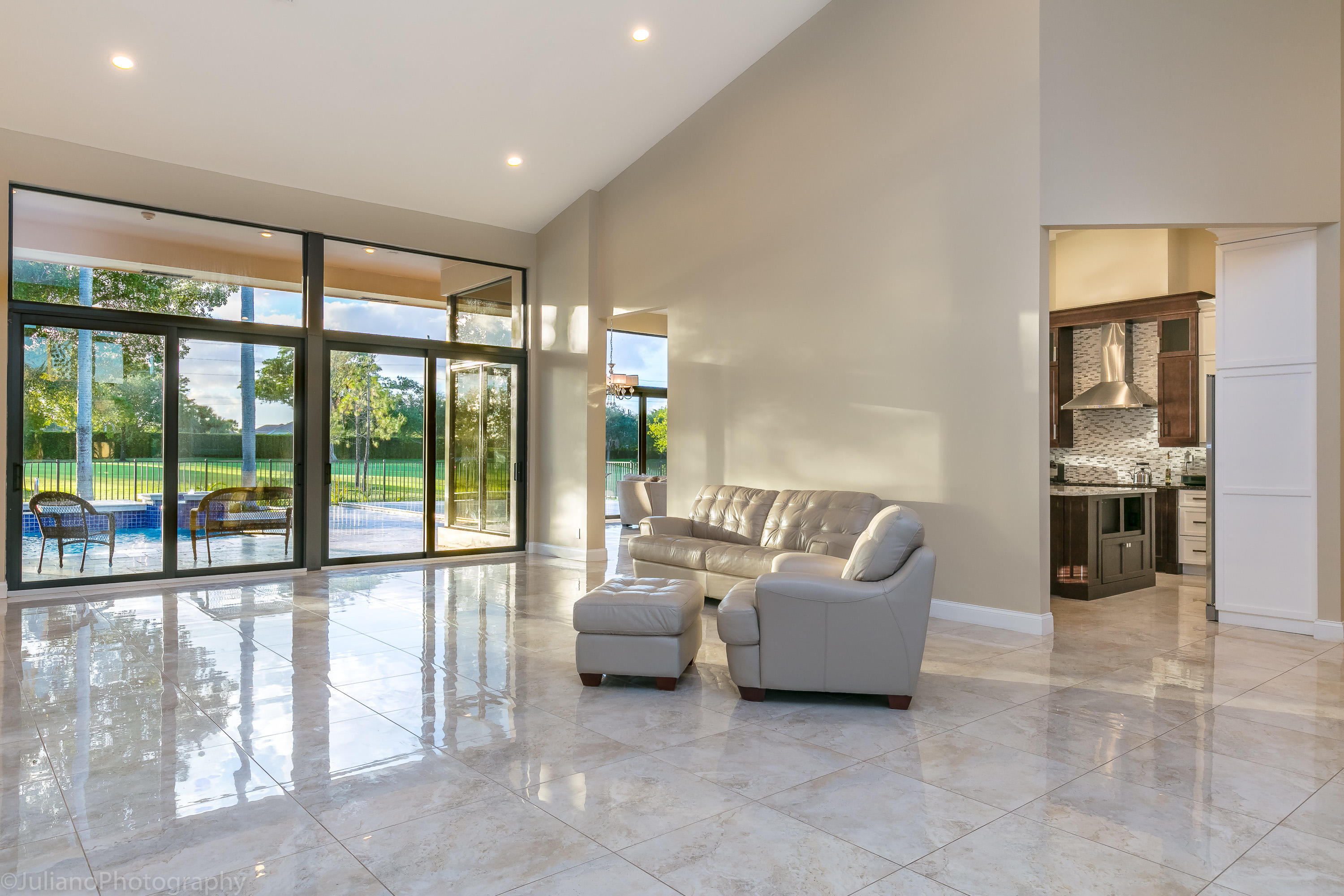 4936 Bocaire Boulevard Boca Raton, FL 33487 - Photo 12 of 56 LIVING ROOM