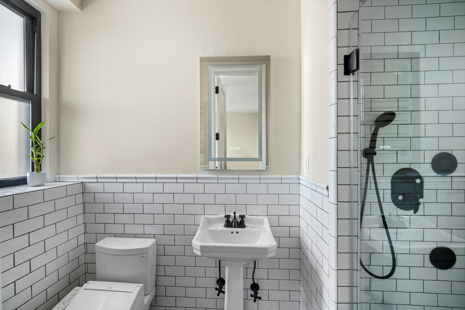 1701 Albemarle Road, Unit F7 Brooklyn, NY 11226 - Photo 8 of 11