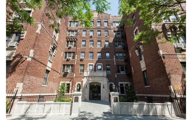 $1,295,000 | 1701 Albemarle Road, Unit F7 | Prospect Park South