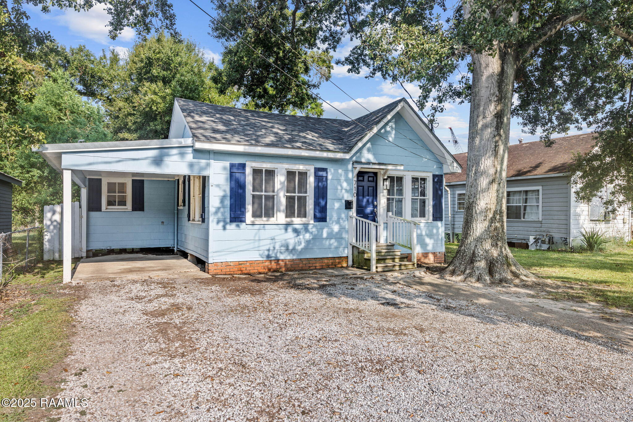 710 S Avenue East Crowley, LA 70526 - Photo 2 of 25 1-web-or-mls-710 S Ave E-1