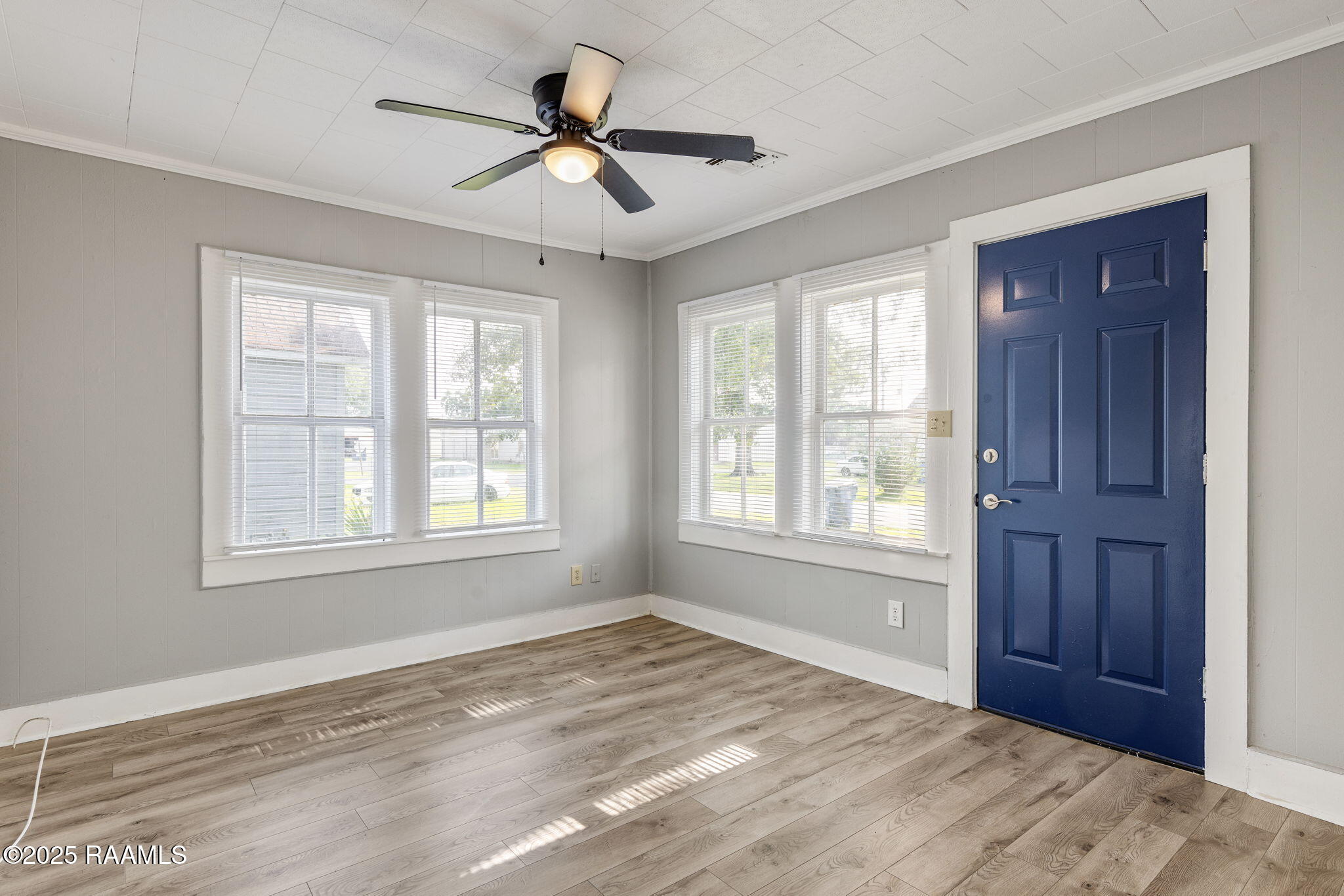 710 S Avenue East Crowley, LA 70526 - Photo 3 of 25 5-web-or-mls-710 S Ave E-5