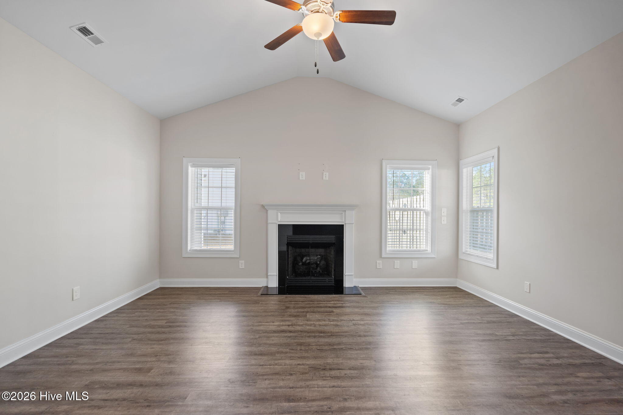 237 Habersham Avenue Rocky Point, NC 28457 - Photo 10 of 50 45-web-or-mls-DSC08940