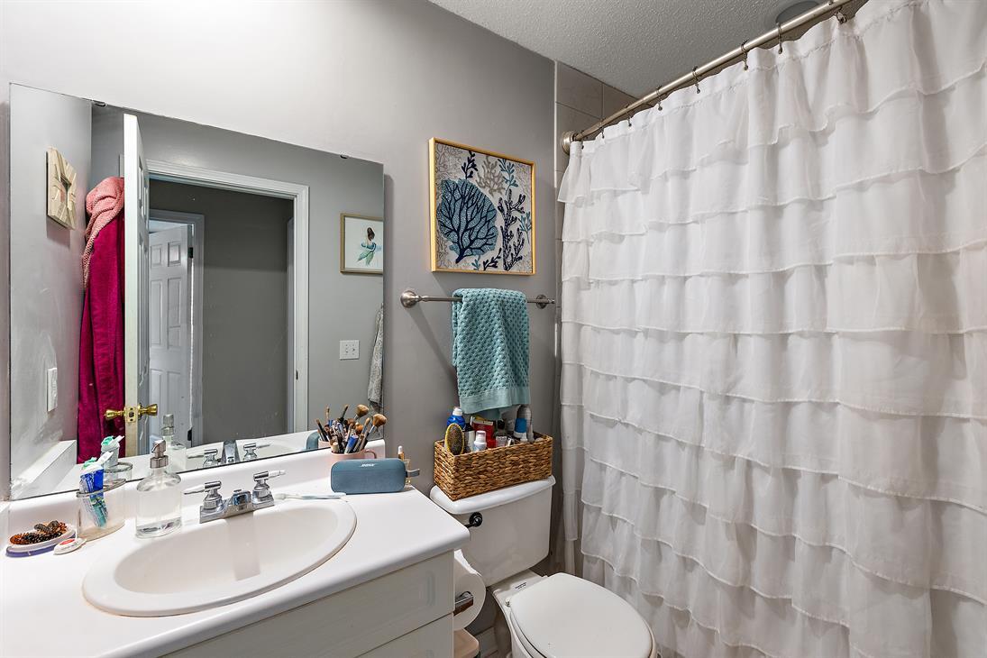 3120 Queensgate Way Mount Pleasant, SC 29466 - Photo 11 of 14 BN0A2094