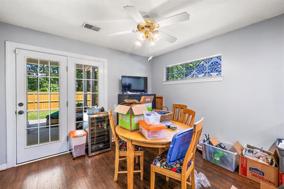 3120 Queensgate Way Mount Pleasant, SC 29466 - Photo 6 of 14 BN0A2076