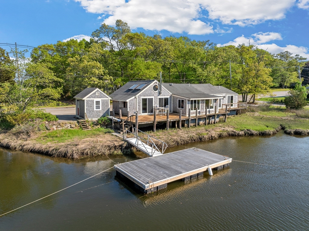 274 Gannett Road Scituate, MA 02066 - Photo 1 of 22