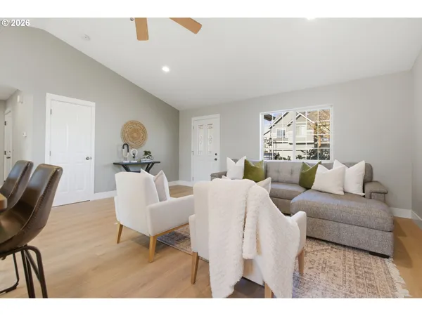 $399,000 | 595 Raber Road, Eugene, OR 97402