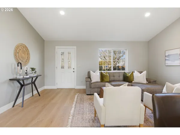 $399,000 | 595 Raber Road, Eugene, OR 97402