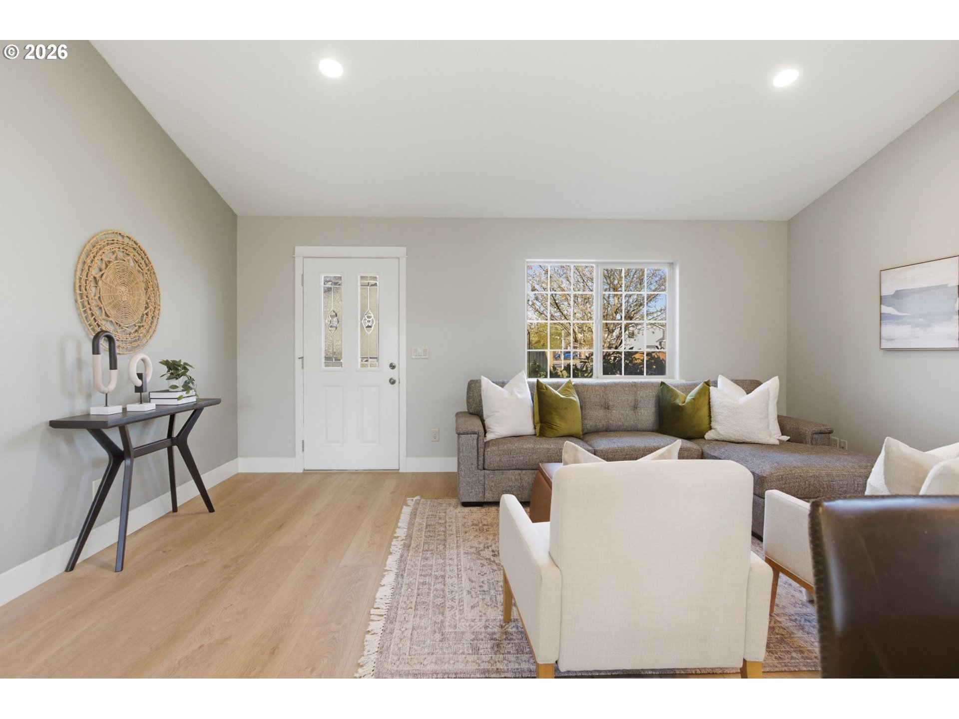 595 Raber Road Eugene, OR 97402 - Photo 8 of 36 Gallery Image 8