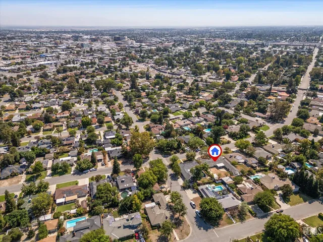 an aerial view of multiple house