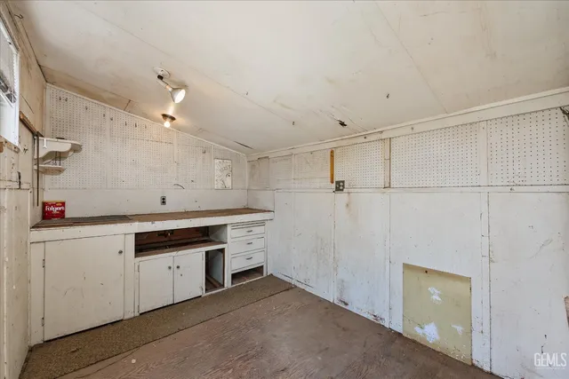 $425,000 | Undisclosed Address, Bakersfield, CA 93301