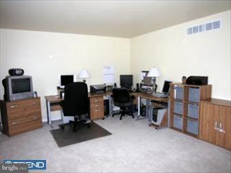 3200 Roxbury Road Hatfield, PA 19440 - Photo 2 of 6 Office / Study