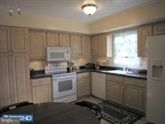 3200 Roxbury Road Hatfield, PA 19440 - Photo 3 of 6 Kitchen