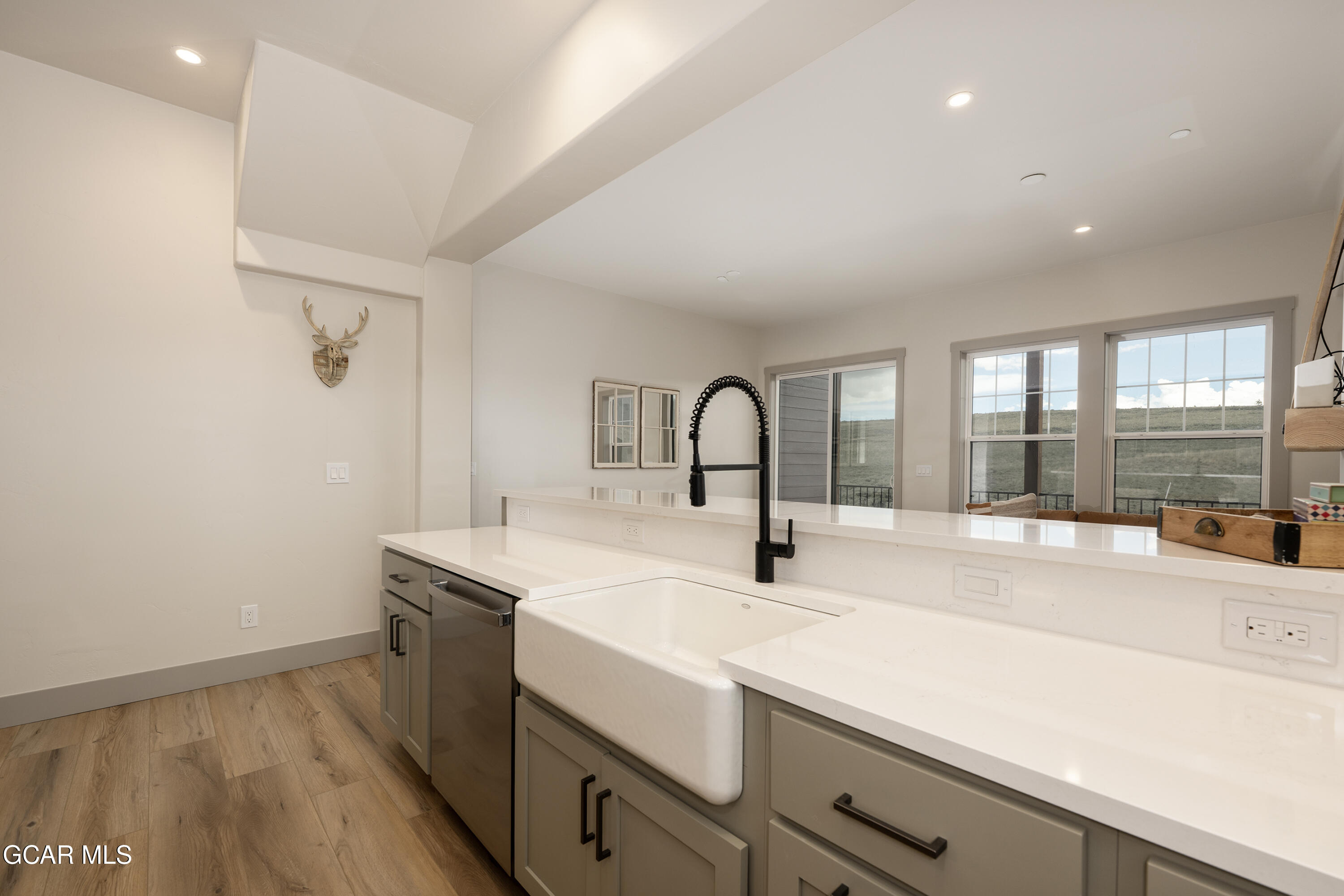 237 Eagle Ridge Circle Granby, CO 80446 - Photo 7 of 35 Kitchen
