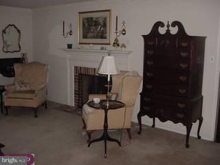 854 Farragut Road Berwyn, PA 19312 - Photo 4 of 6
