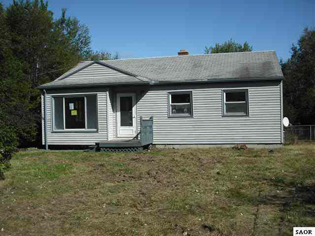 7144 North Center Road Mount Morris, MI 48458 - Photo 1 of 9 41986.JPG