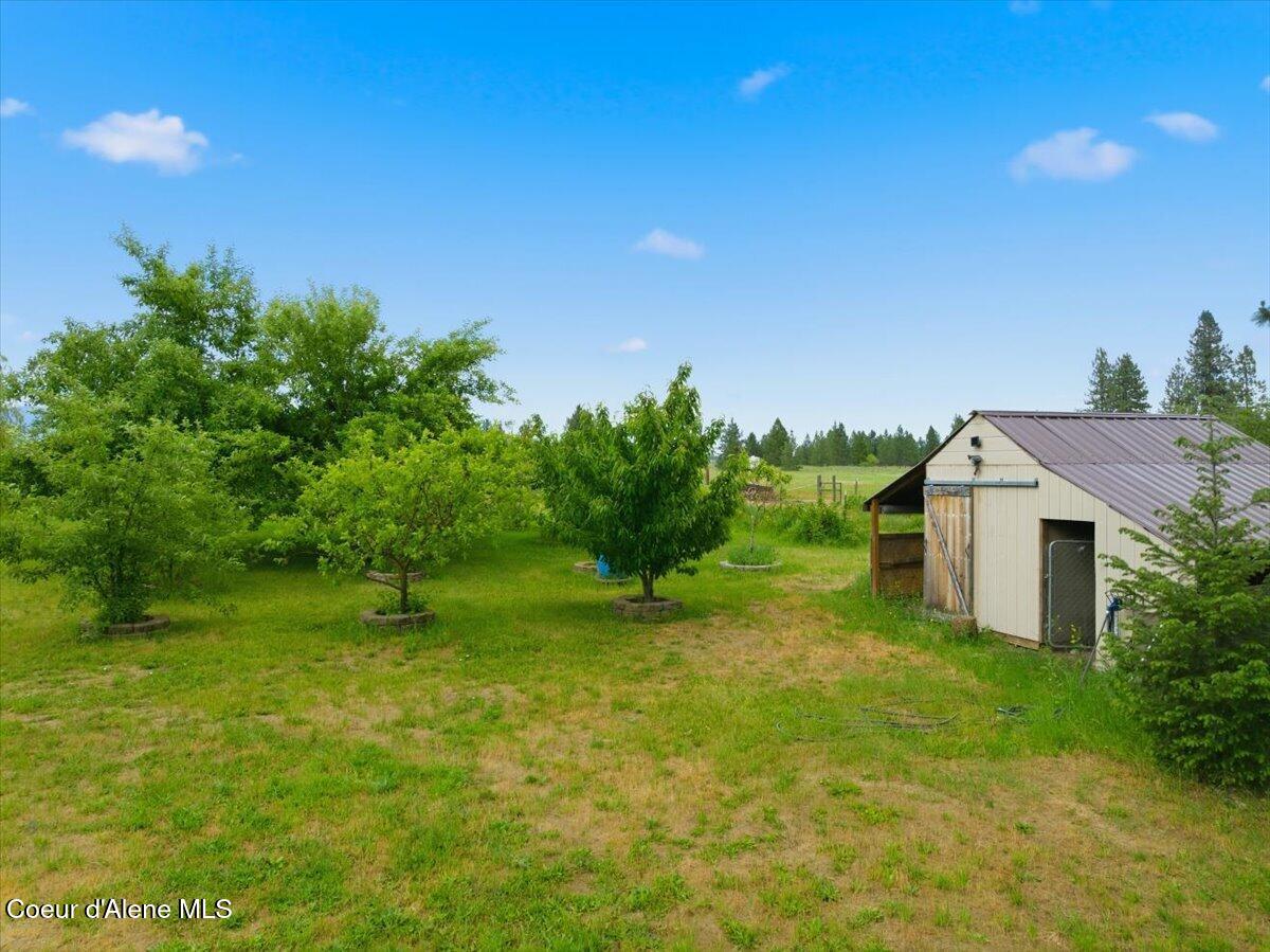 1900 North Meyer Road Post Falls, ID 83854 - Photo 8 of 30 08-1900 N Meyer Rd_RedHogMedia