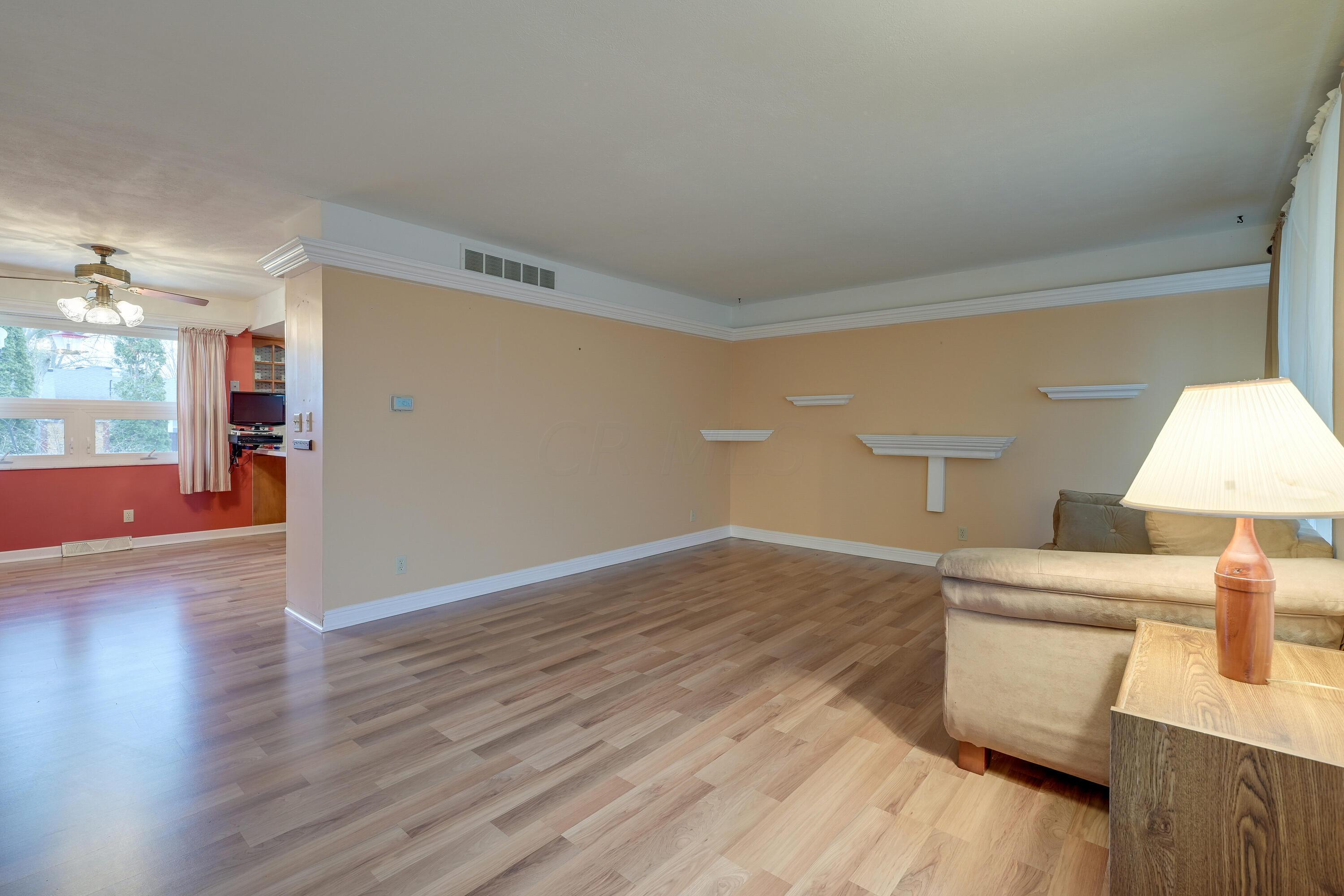 5516 Driftwood Road Columbus, OH 43229 - Photo 6 of 35 Living Room opens to Kitchen area