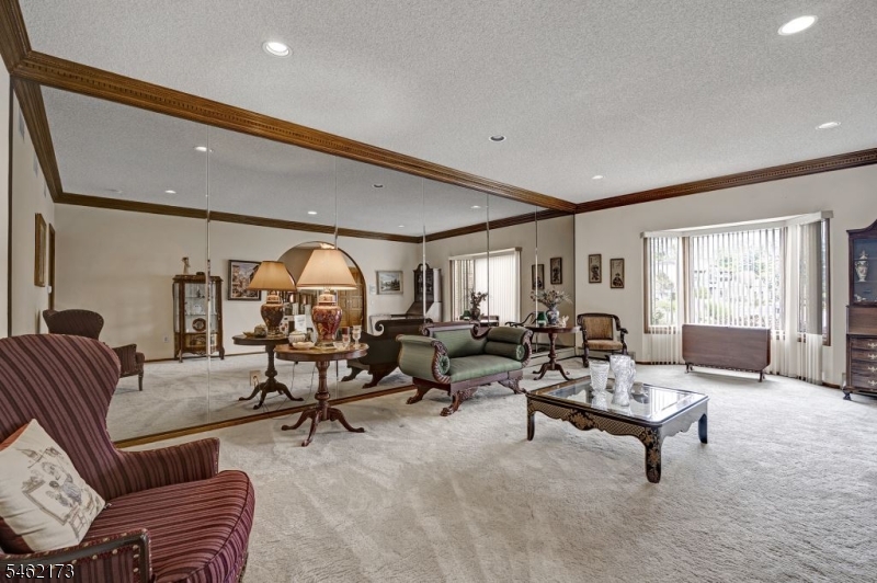 25 Woodbine Road Florham Park, NJ 07932 - Photo 15 of 44 Gallery Image 15