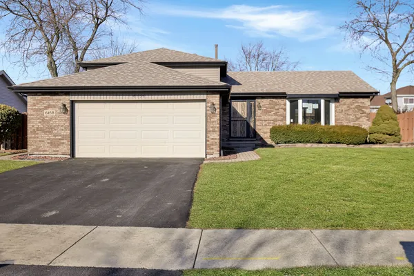 $389,900 | 6158 White Birch Lane, Matteson, IL 60443