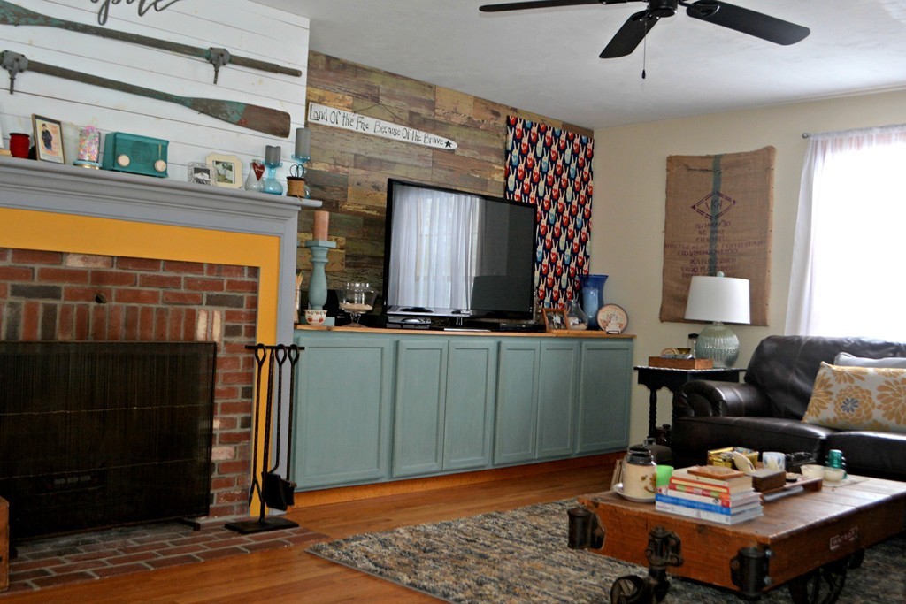 272 Old Hardwick Road Barre, MA 01005 - Photo 13 of 30 a living room with furniture and a fireplace