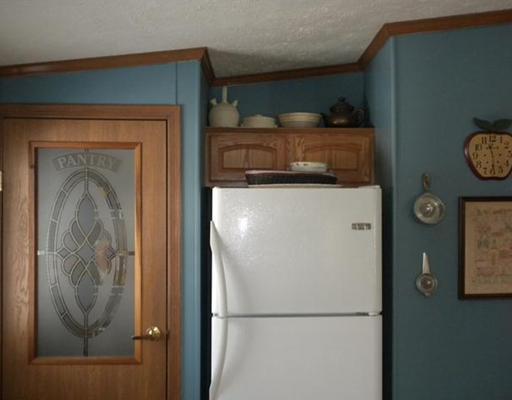 1802 Western Road Warren, ME 04864 - Photo 4 of 6 Kitchen.