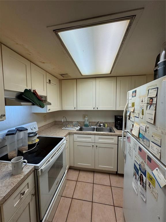 944 Lake Destiny Road, Unit A Altamonte Springs, FL 32714 - Photo 7 of 20