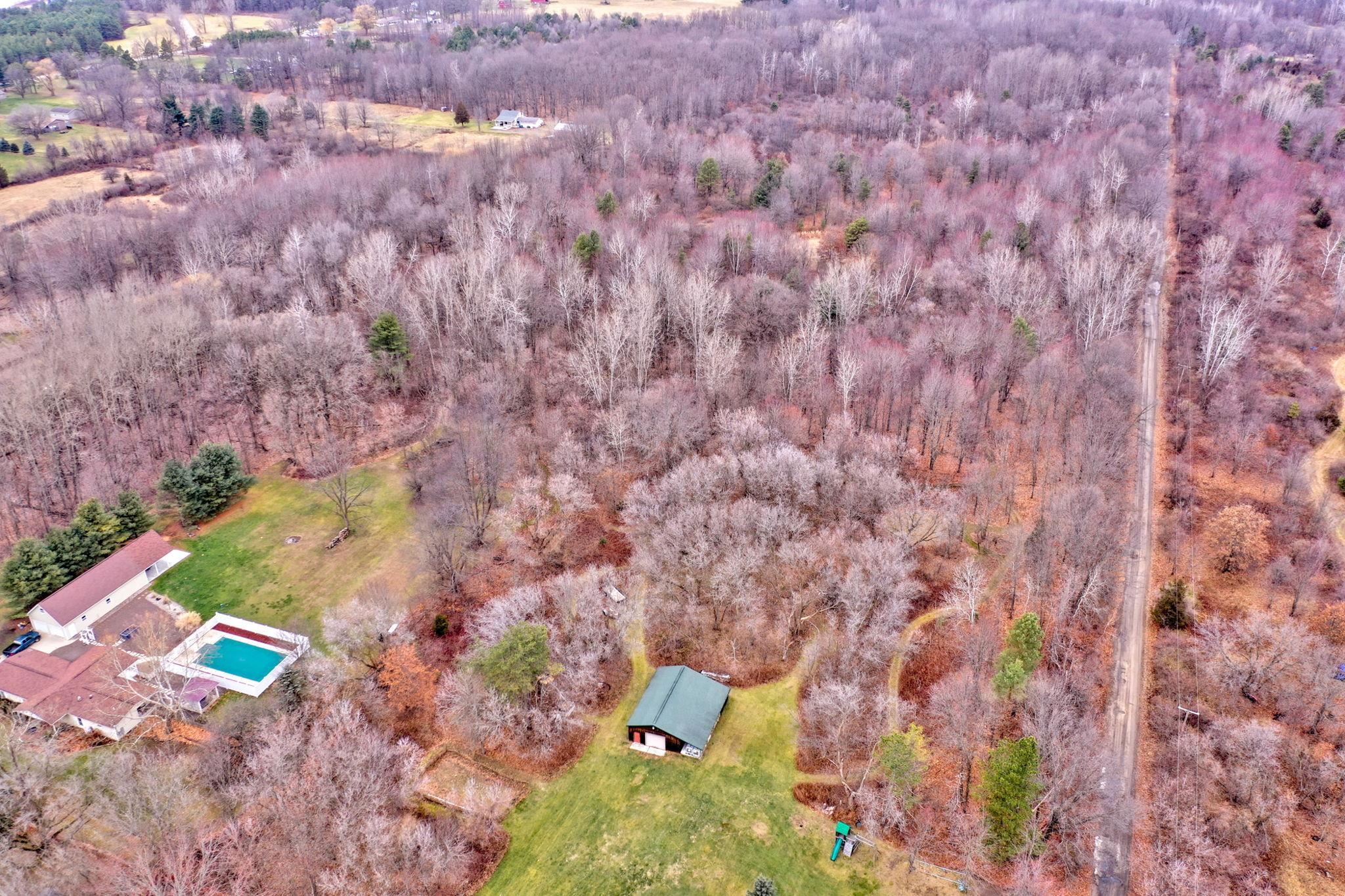 9080 West Dodge Road Montrose, MI 48457 - Photo 63 of 71 50097990-62.JPG