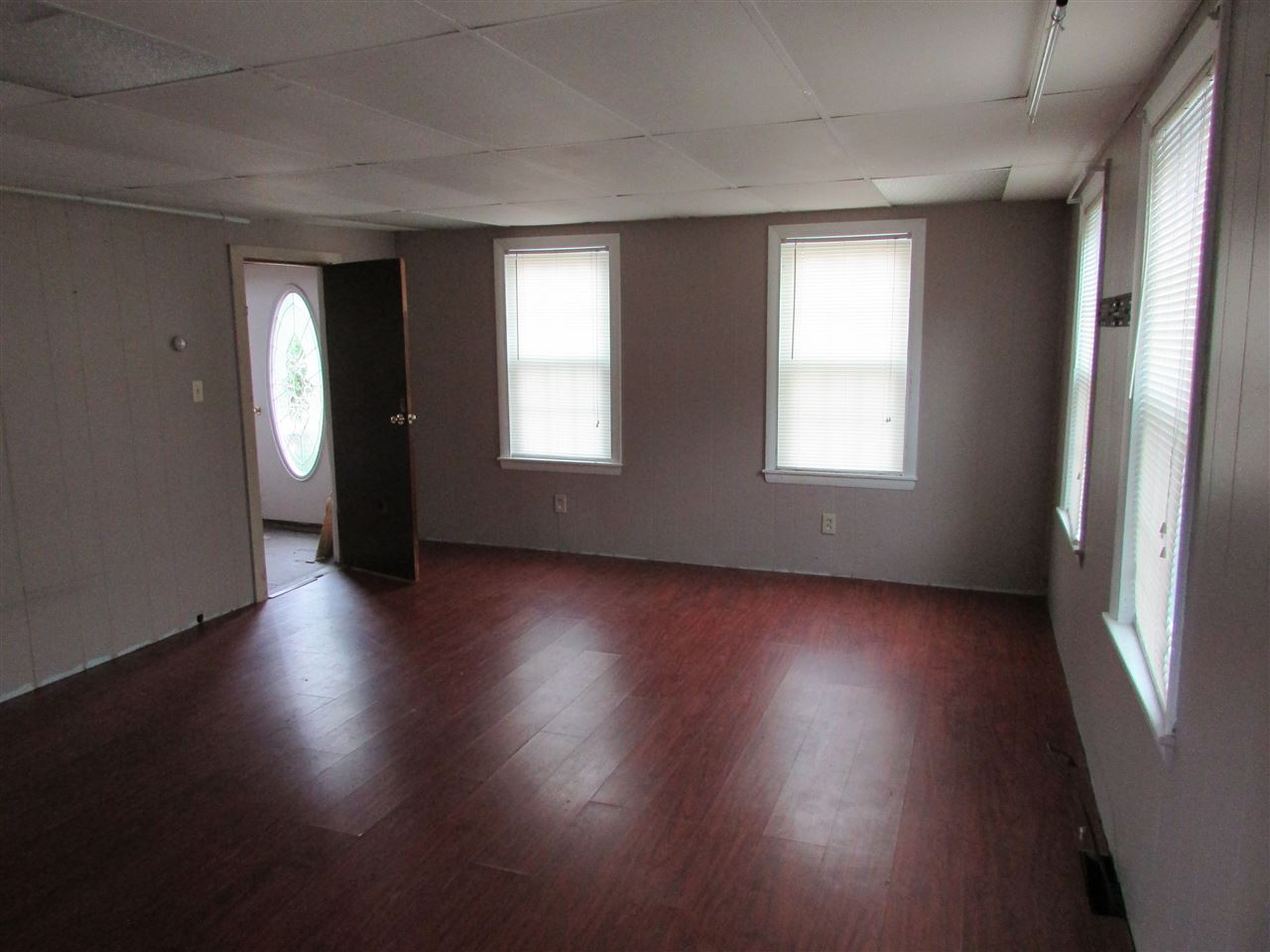 201 Estes Road Rochester, NH 03867 - Photo 11 of 21