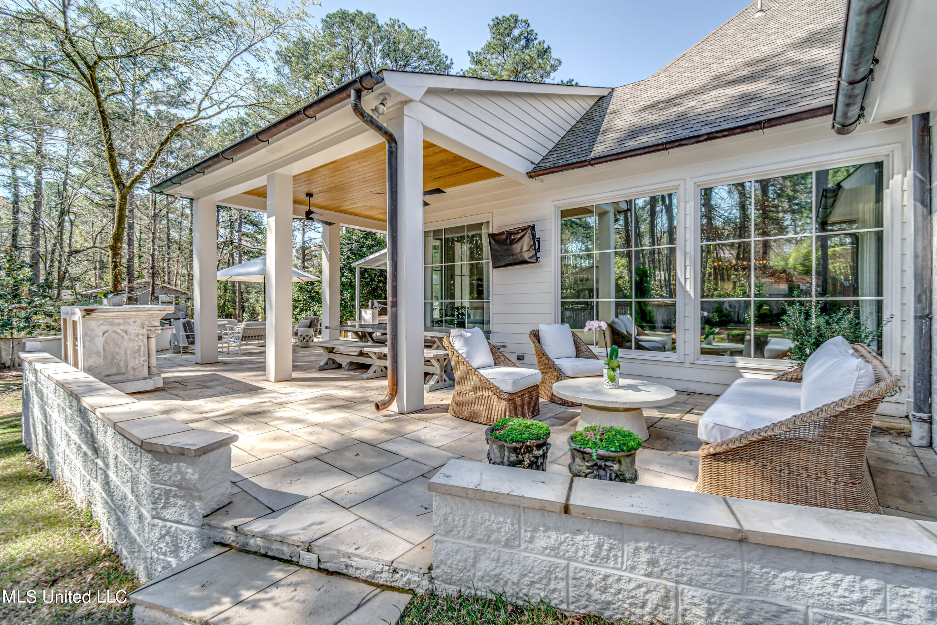 4264 East Ridge Drive Jackson, MS 39211 - Photo 62 of 75 4264 Eastridge Dr. Exteriors-15