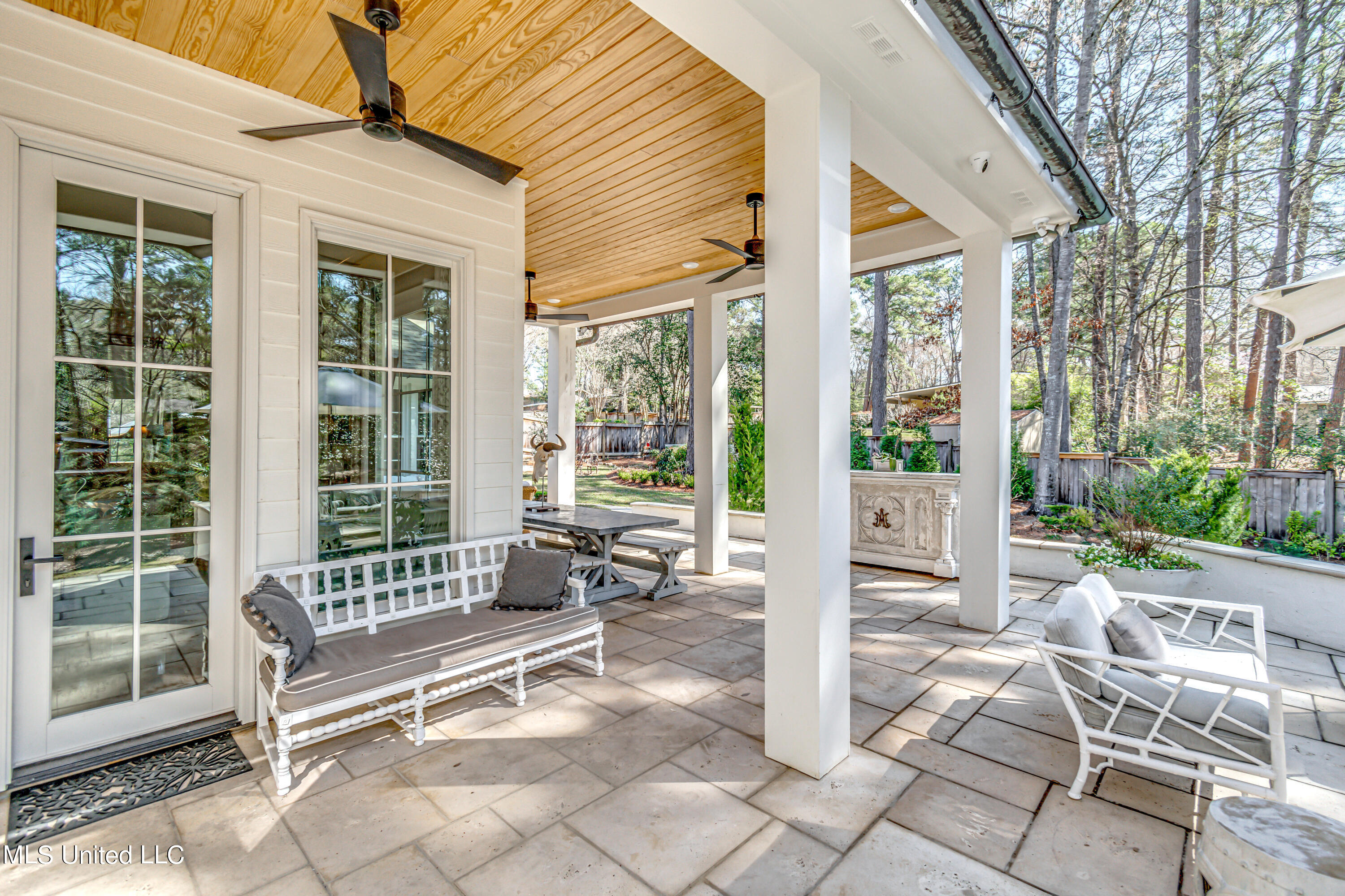 4264 East Ridge Drive Jackson, MS 39211 - Photo 63 of 75 4264 Eastridge Dr. Exteriors-20