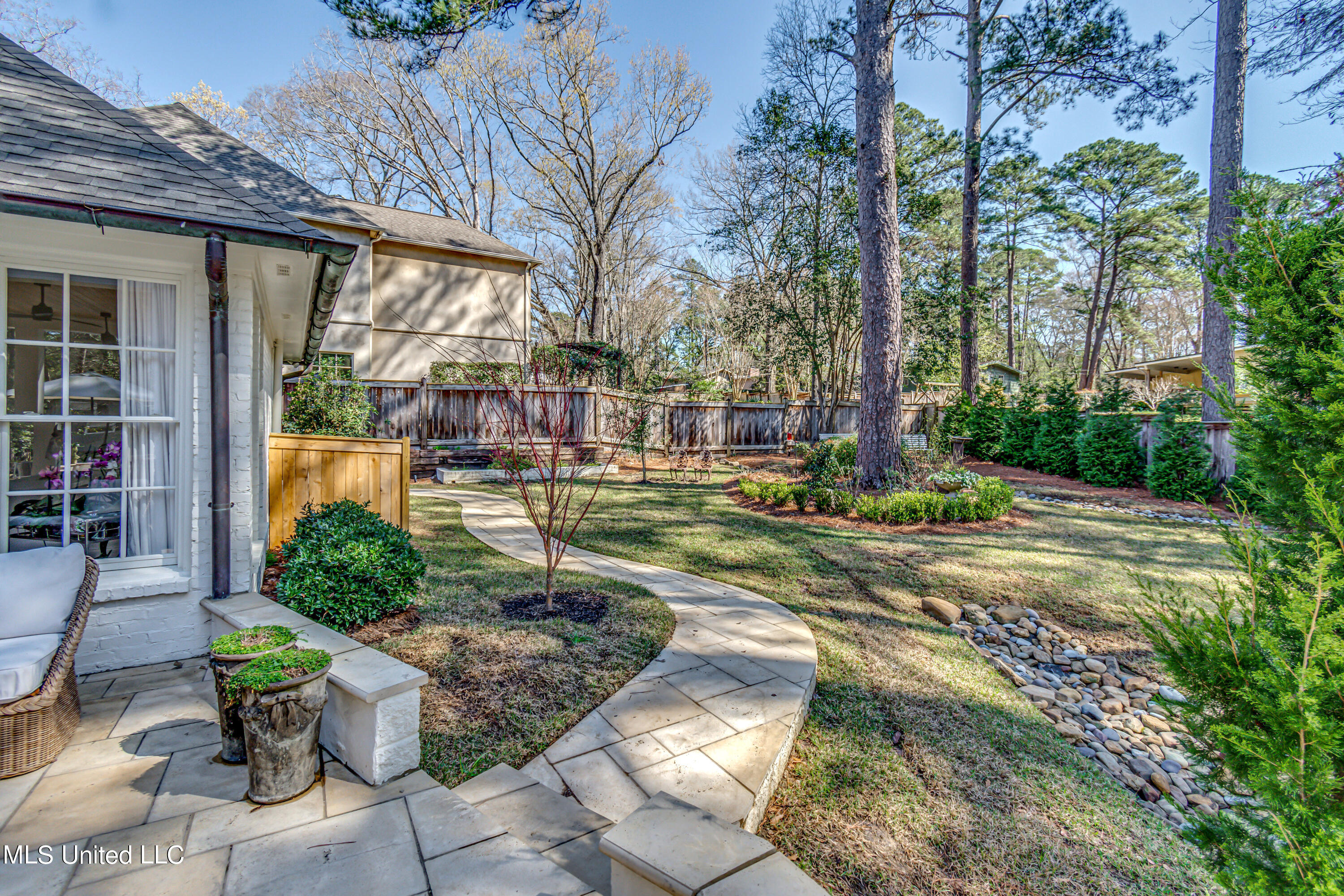 4264 East Ridge Drive Jackson, MS 39211 - Photo 70 of 75 4264 Eastridge Dr. Exteriors-22
