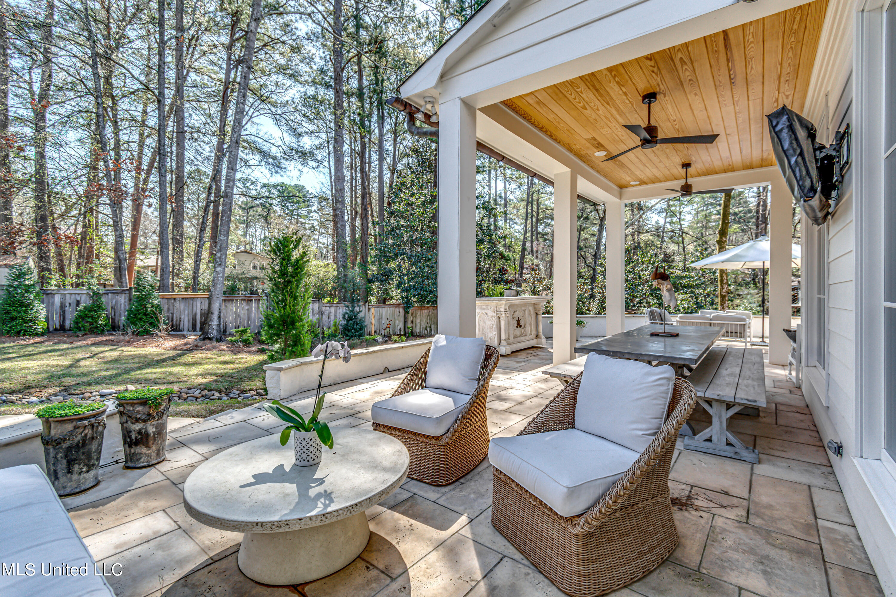 4264 East Ridge Drive Jackson, MS 39211 - Photo 74 of 75 4264 Eastridge Dr. Exteriors-16