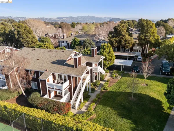 $419,000 | 20 Marina Lakes Drive, Richmond, CA 94804