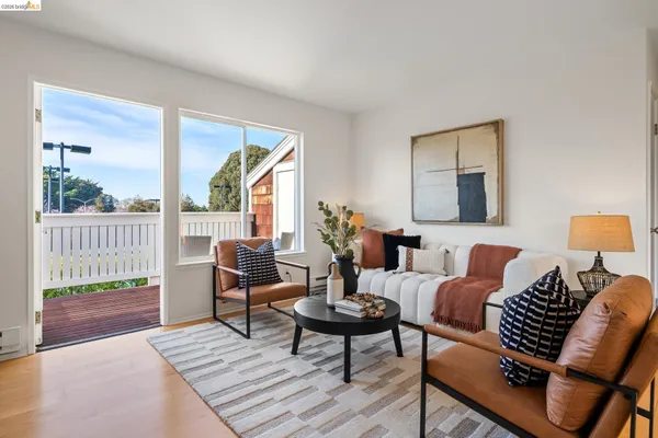 $419,000 | 20 Marina Lakes Drive, Richmond, CA 94804