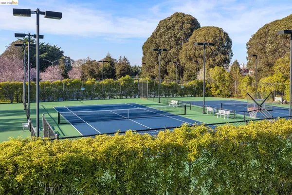 $419,000 | 20 Marina Lakes Drive, Richmond, CA 94804