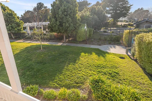 $419,000 | 20 Marina Lakes Drive, Richmond, CA 94804