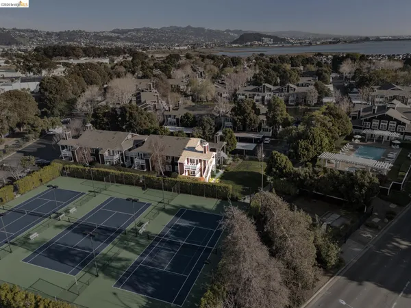 $419,000 | 20 Marina Lakes Drive, Richmond, CA 94804