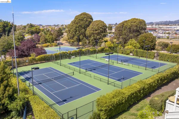 $419,000 | 20 Marina Lakes Drive, Richmond, CA 94804