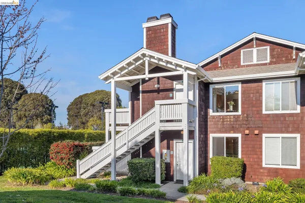 $419,000 | 20 Marina Lakes Drive, Richmond, CA 94804