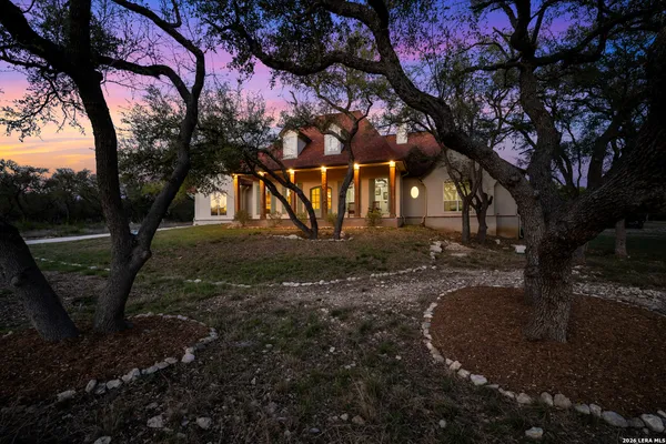 $899,000 | 117 Sabella, Spring Branch, TX 78070