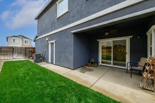 $587,500 | 813 Fenley Way, Winters, CA 95694