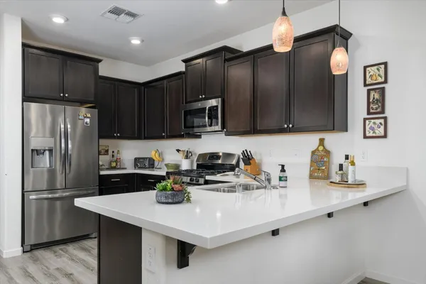 $587,500 | 813 Fenley Way, Winters, CA 95694